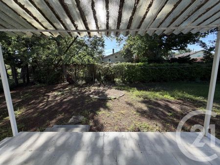 Location Maison 5 pièces 115m² MONT DE MARSAN 40000 - Photo 5