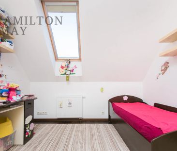 Przestronny dom z czterema sypialniami położony na malowniczej, pię... - Photo 6