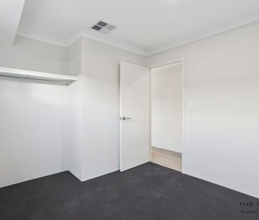 Duel key duplex home - Photo 3