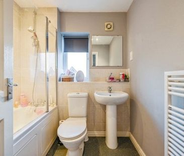 Clough Drive, Burton-on-Trent, DE14 - Photo 4