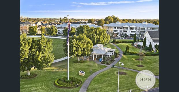Luxurious Corner Townhouse on Breakfast Point Boulevard - Photo 1