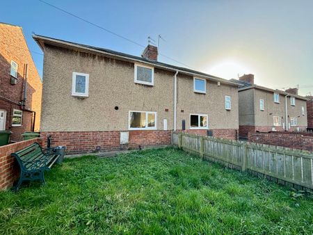 3 bed semi-detached house to rent in NE22 - Photo 2