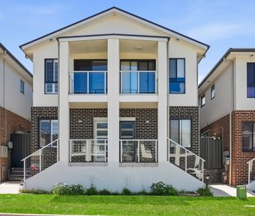 13 Fernyhough Street, Rouse Hill NSW 2155 - House For Rent | Domain - Photo 3