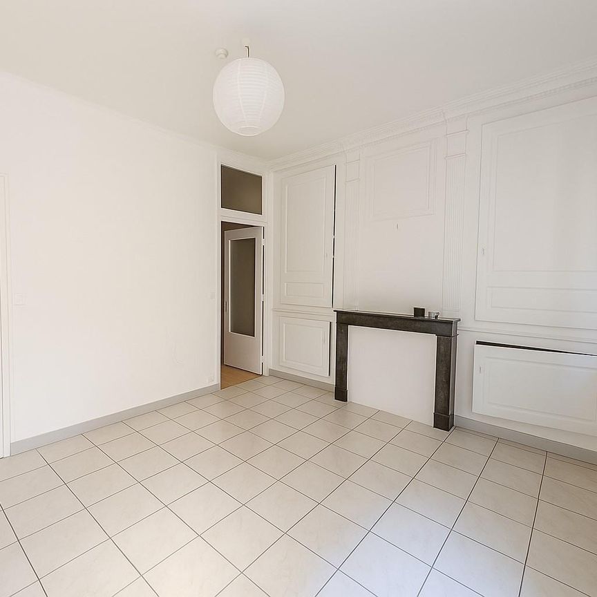 Location Appartement 2 pièces 51m² MACON 71000 - Photo 2