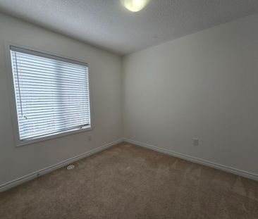 For Lease - 261 CASSON Point, Milton, Ontario - Photo 4