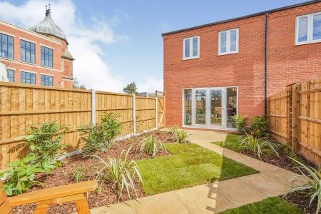 Saxelbye Avenue - Photo 3