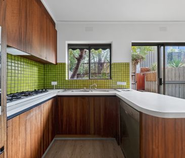 4/8 Clarkson Avenue, Brighton VIC 3186 - Townhouse For Rent | Domain - Photo 1