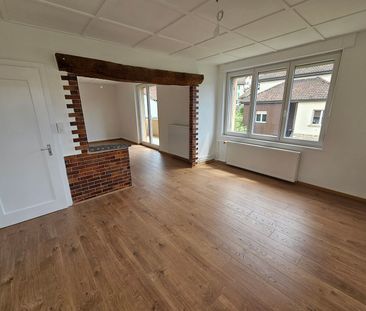 A louer grand appartement rénové de 4 pièces à Chevenez - Photo 1