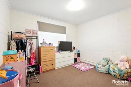 Modern Comfort in Prime Location - Photo 4