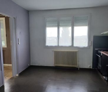 Appartement de 4 pièces de 109 m² avec terrasse, jardin et 2 places... - Photo 4