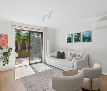 STUNNING 3x1 IN SOUGHT AFTER MOSMAN PARK ! - Photo 3