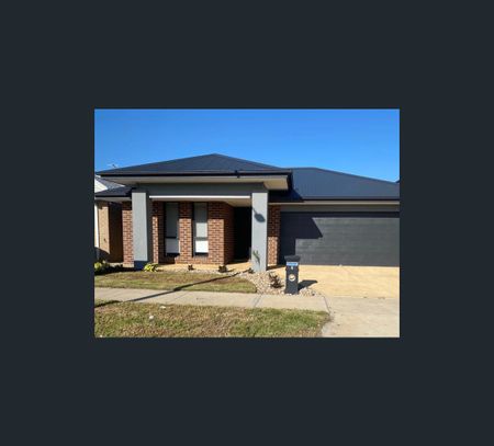 4 Navigation Road, Tarneit, Vic 3029 - Photo 2