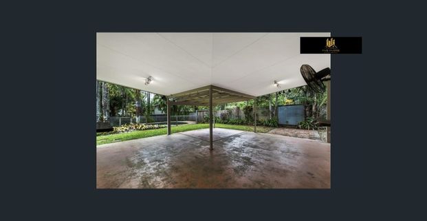 Tropical Family Haven in the Heart of Redlynch – Fully Fenced with Pool and Outdoor Entertaining! - Photo 1