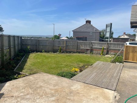 Bond Avenue, Llanelli, Carmarthenshire, SA15 1RG - Photo 5