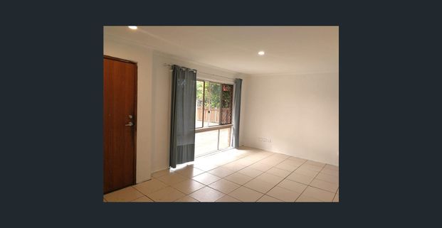 Spacious Family Home In Prime Location - Photo 1