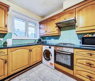 Borrodaile Road, Wandsworth Town, SW18 - Photo 2