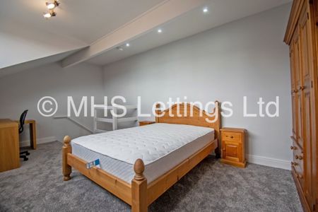 2 Bedroom Mid Terraced House for rent in Haddon Place - Photo 5