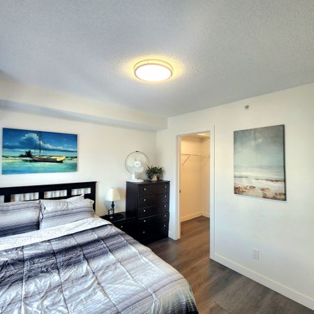 1516, 1121 6 Ave, SW, Calgary, AB - Photo 5