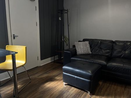 4 bedroom terraced house to rent - Photo 4