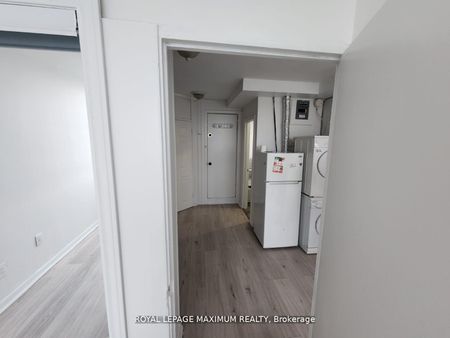 For Lease - 827 Albion Road, Toronto, Ontario - Photo 3