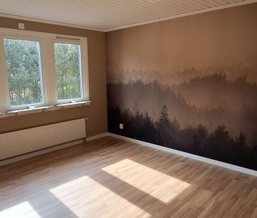 Rishedsvägen, Alafors - Photo 1