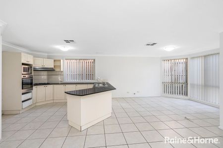 113 Brampton Drive, Beaumont Hills, NSW 2155 - Photo 4