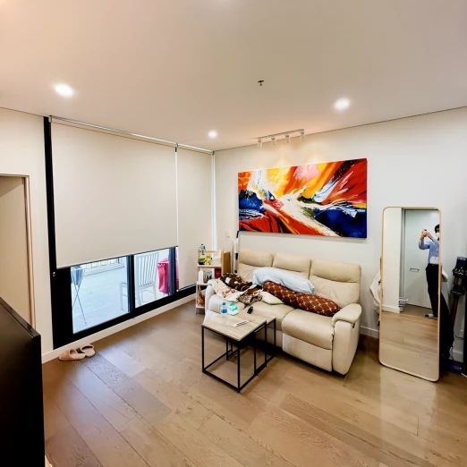 6 Kingsborough Way, Sydney - Photo 1
