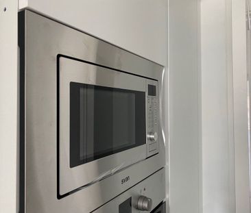 4 room luxury Apartment for rent in Valencia, Spain - Photo 6