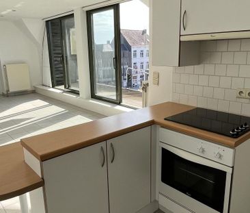 Duplex te huur in Deinze voor € 900 met 3 slaapkamers - Photo 3