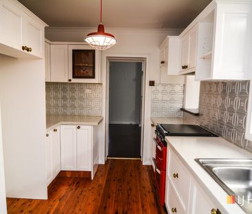 Stunning 2 Storey Terrace - Photo 1