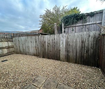 2 bedroom bungalow to rent - Photo 4