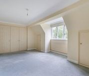 6 bedroom detached house to rent - Photo 4