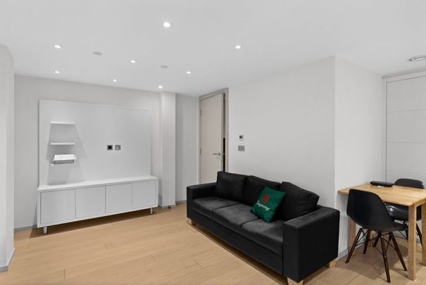 2 Bed Flat, Seven Sisters Road, N7 - Photo 1