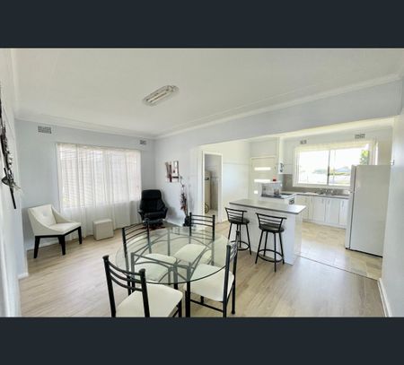 26 Pelican Street, Swansea, NSW 2281 - Photo 2