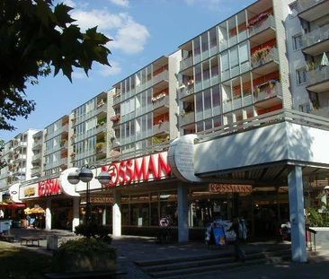 Familienfreundliche 4-Zimmer-Wohnung mit Balkon - Foto 1