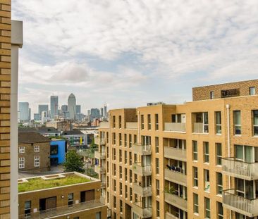 3 bedroom flat to rent - Photo 6