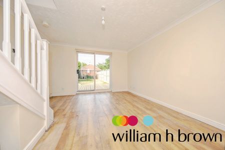 Haddon Park, Colchester - Photo 2