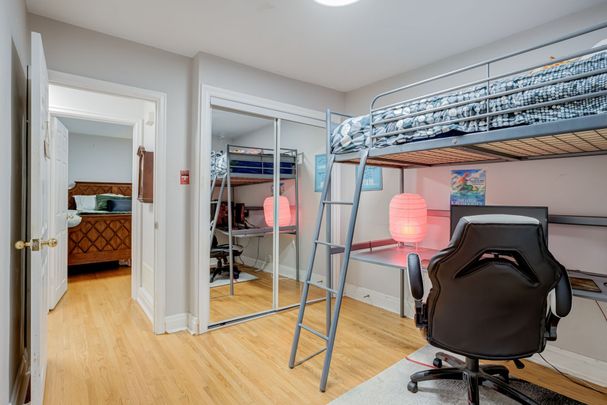 For Lease - 302 Avenue Road Unit# Main (Upper Level), Newmarket, Ontario - Photo 1