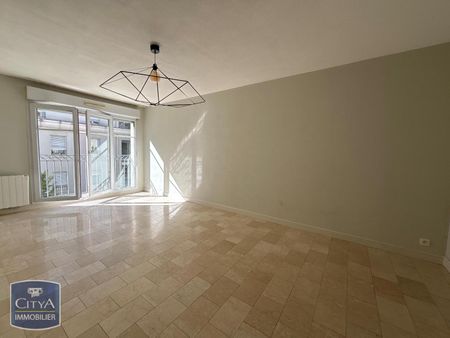 Location Appartement 2 pièces 49m² BORDEAUX 33000 - Photo 2