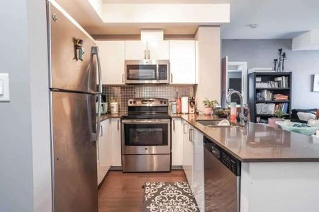 For Lease - 3560 St Clair Avenue Unit# 409, Toronto, Ontario - Photo 4