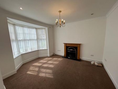 4 bedroom terraced house to rent - Photo 2