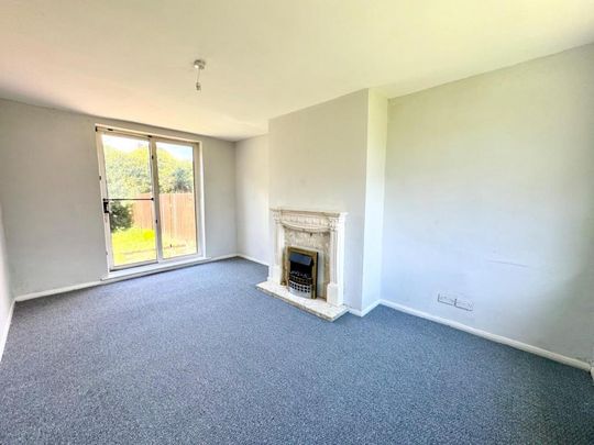 3 bedroom end of terrace house to rent - Photo 1