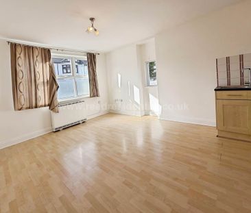 Sandown Avenue, Westcliff On Sea - Photo 3