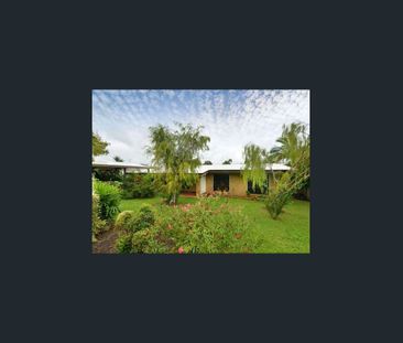 Centrally located house in Mooroobool - Photo 1