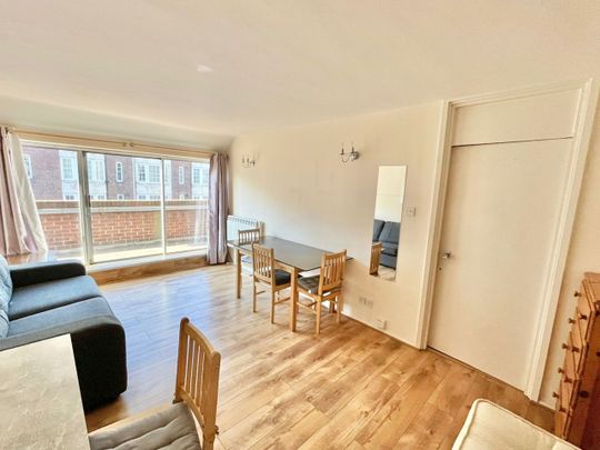 Room in a Shared Flat, Consort House, W2 - Photo 1