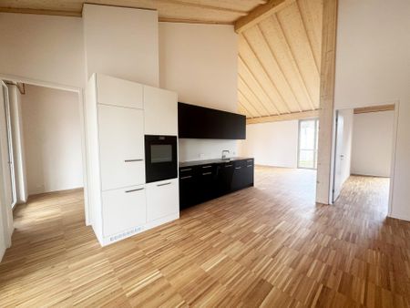 Moderne 3.5-Zimmer-Wohnung mit Waschturm und Liftzugang - Photo 4