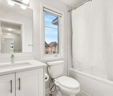 For Lease - 201 Gerry Lalonde Dr. Drive, Orleans - Cumberland and A... - Photo 3