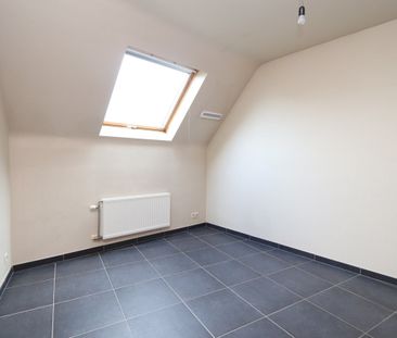 RECENT APPARTEMENT MET GARAGE - Foto 3