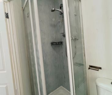 room 4 - Photo 5