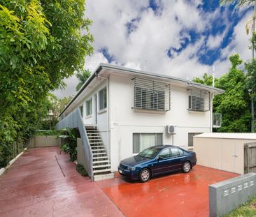 4/113 Sir Fred Schonell Drive, St Lucia, QLD 4067 - Photo 3